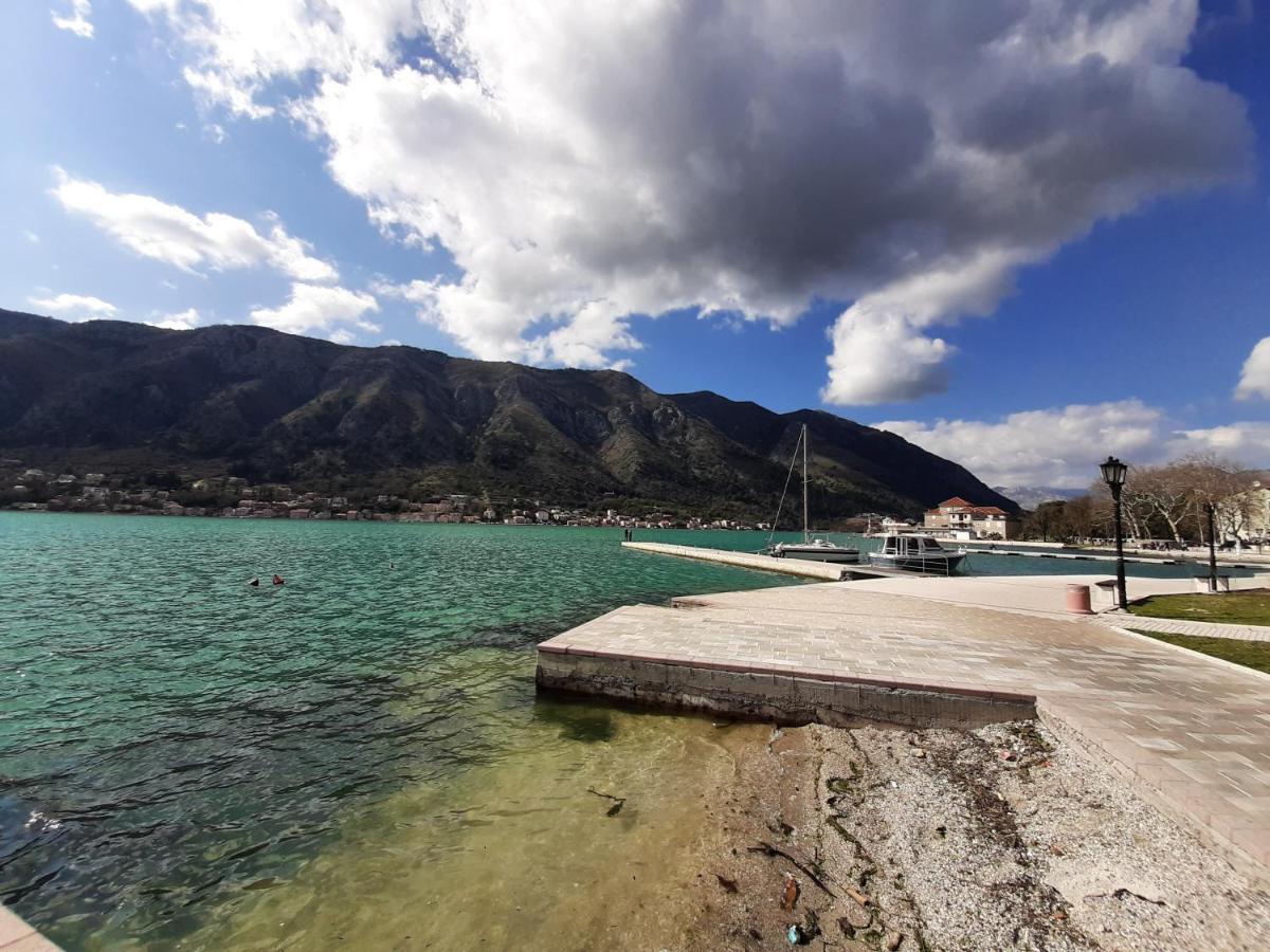 Fiore Di Cattaro **** Lux Apartment With Parking Exterior photo